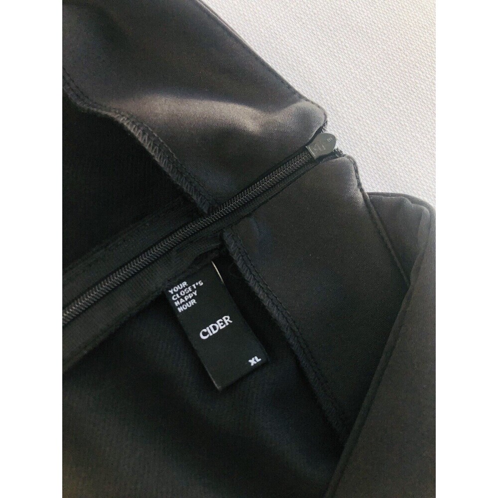 Cider Solid Off-Shoulder Asymmetrical Stitch Jump… - image 7